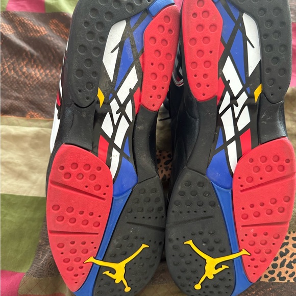 Jordan 8 Retro Playoffs - Picture 3 of 5